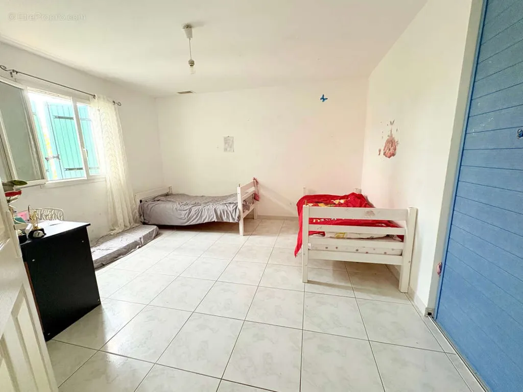 Magamistoad - Spacious Villa with Pool in Pérols