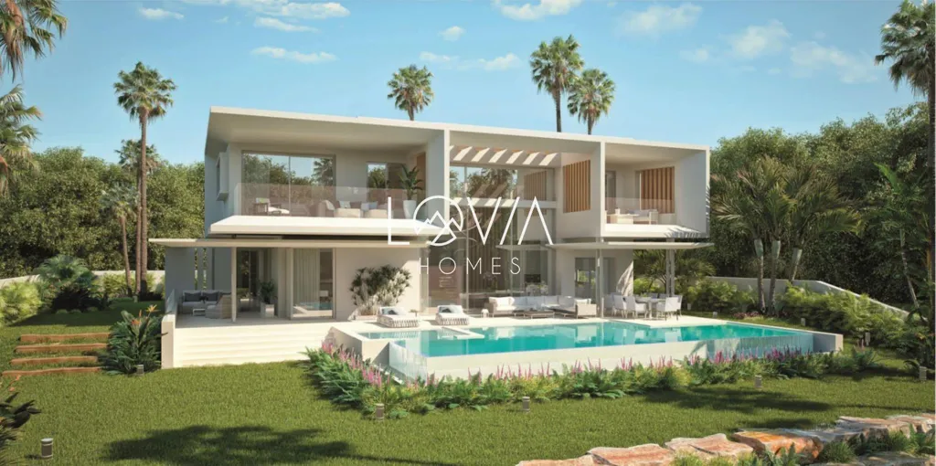 Piscine - Plot with Development Potential in Casares