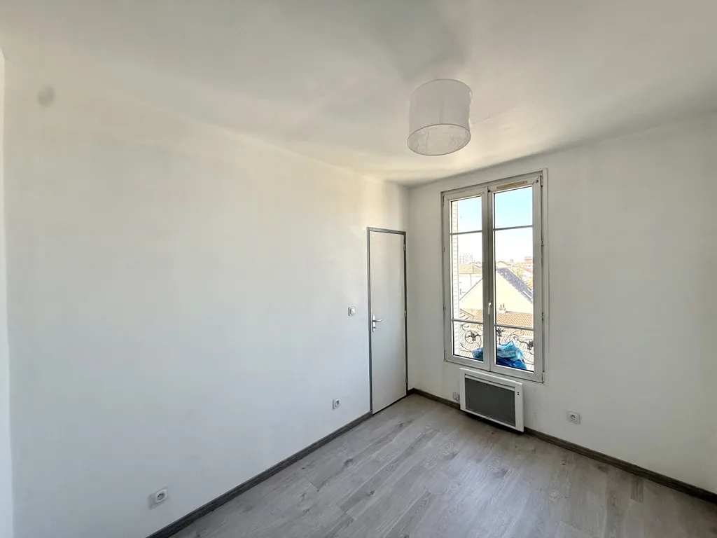 Pièces - Appartement F3 Refait à Neuf à Drancy