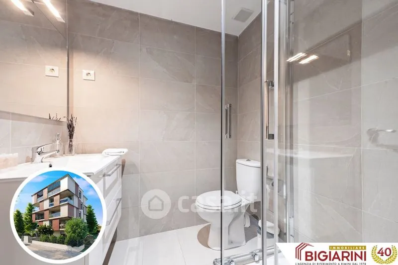 Salles de bain - Trilocale with Balcony in Rimini