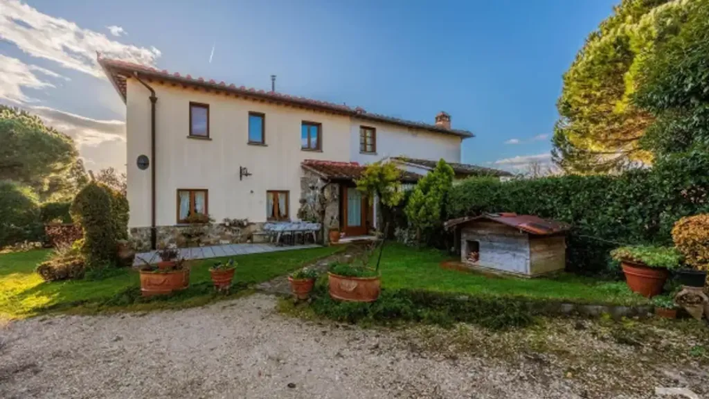 Välivaade - Restored Bifamily Villa with Panoramic View in Rignano