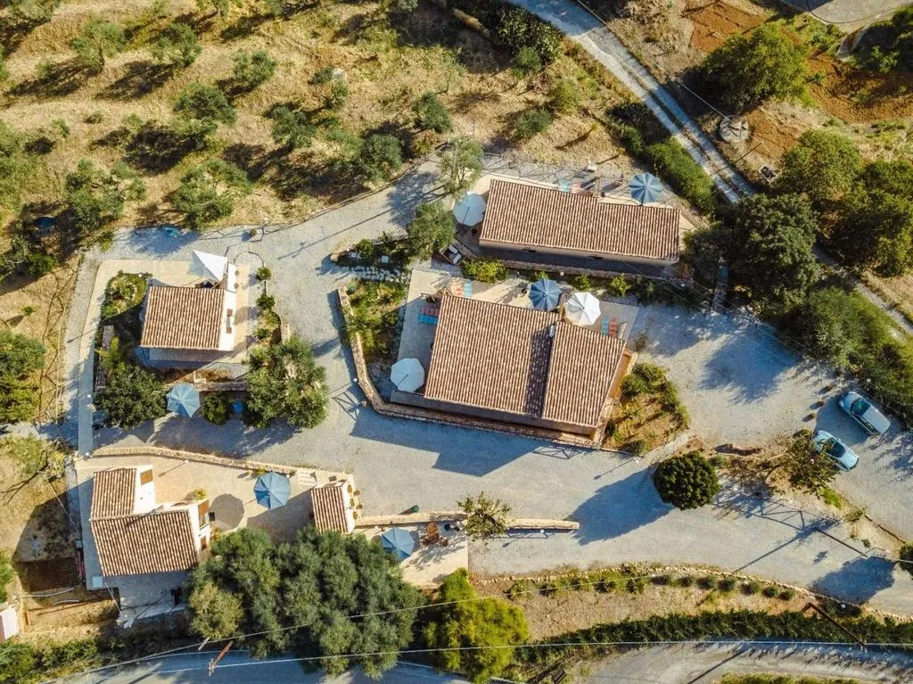 Õhuvaade - Agriturismo with Pool in Cefalù