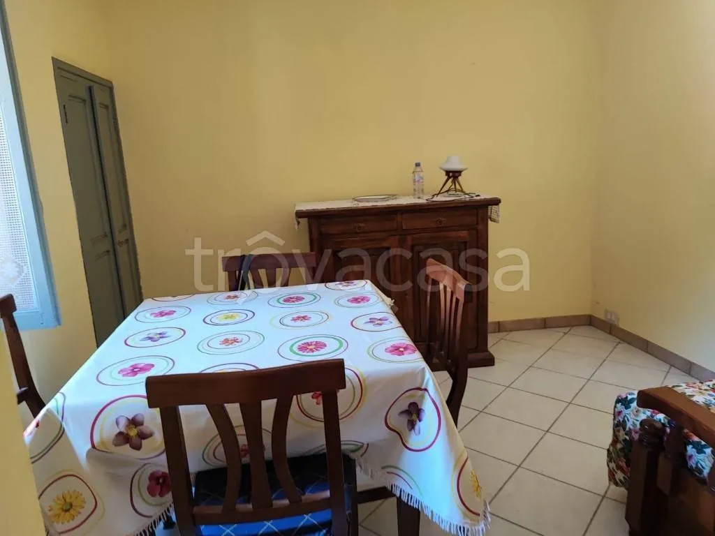 Söögituba - Town Centre Apartment with Balcony in Frassino