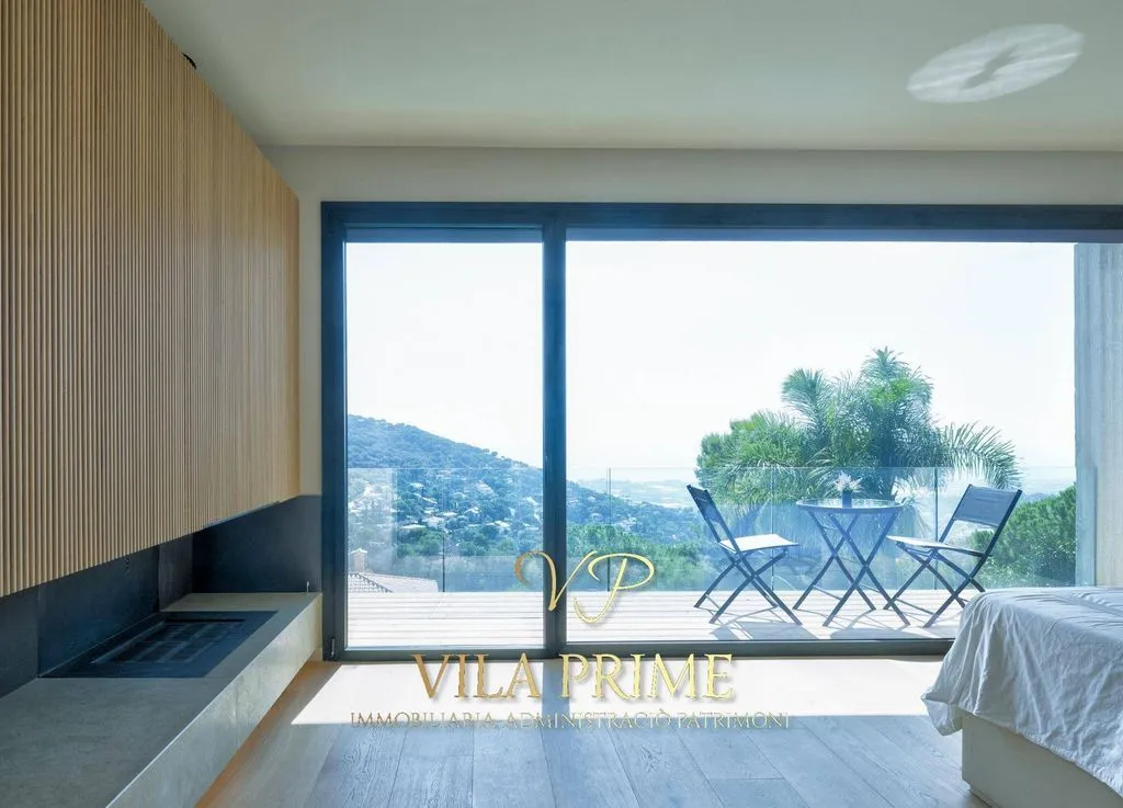 Chambres - Luxury Villa with Sea Views in Cabrils