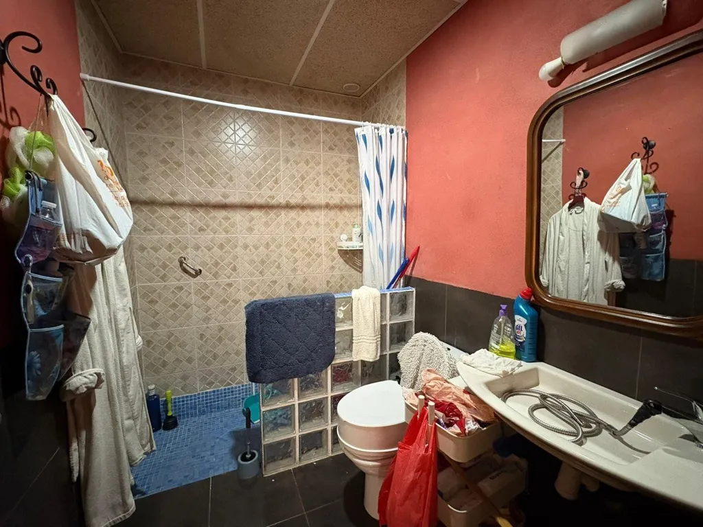Vannitoad - Flat with Terrace near Valencia in Benifaió