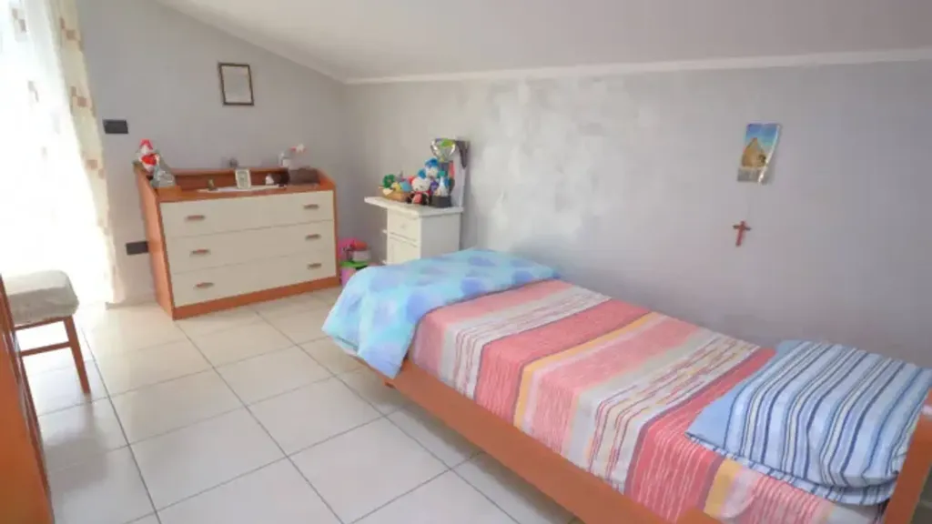 Chambres - Apartment with Balcony Views in Crosia