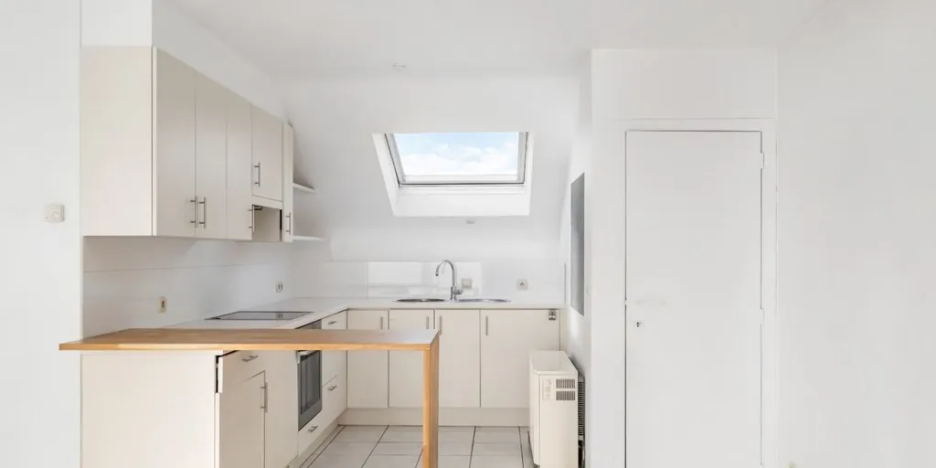Cuisine - Penthouse avec Terrasse SUD-EST au Centre de Dadizele