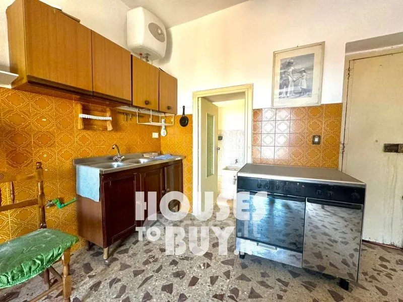 Köök - Apartment with Panoramic Terrace in Carfizzi