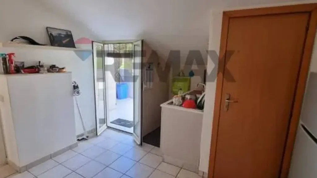 Cuisine - Attico with Balcony Views in Caltanissetta