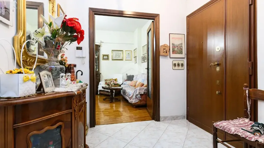 Entrée - 3-Bedroom Apartment with Terrace in Rome