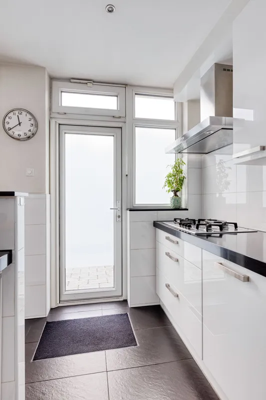 Cuisine - Corner House with Garden in Dordrecht