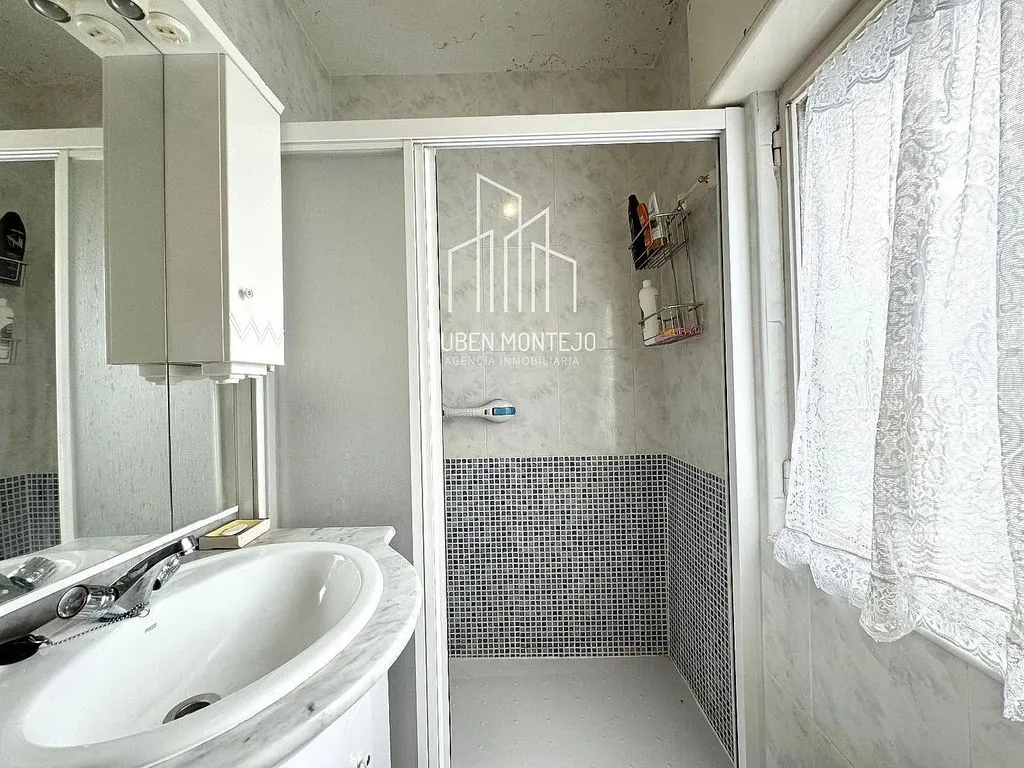 Vannitoad - Furnished Flat with Terrace in Garrido Sur