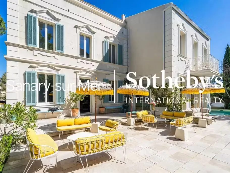 Piscina - Mansion with Pool in Toulon's Prime Location