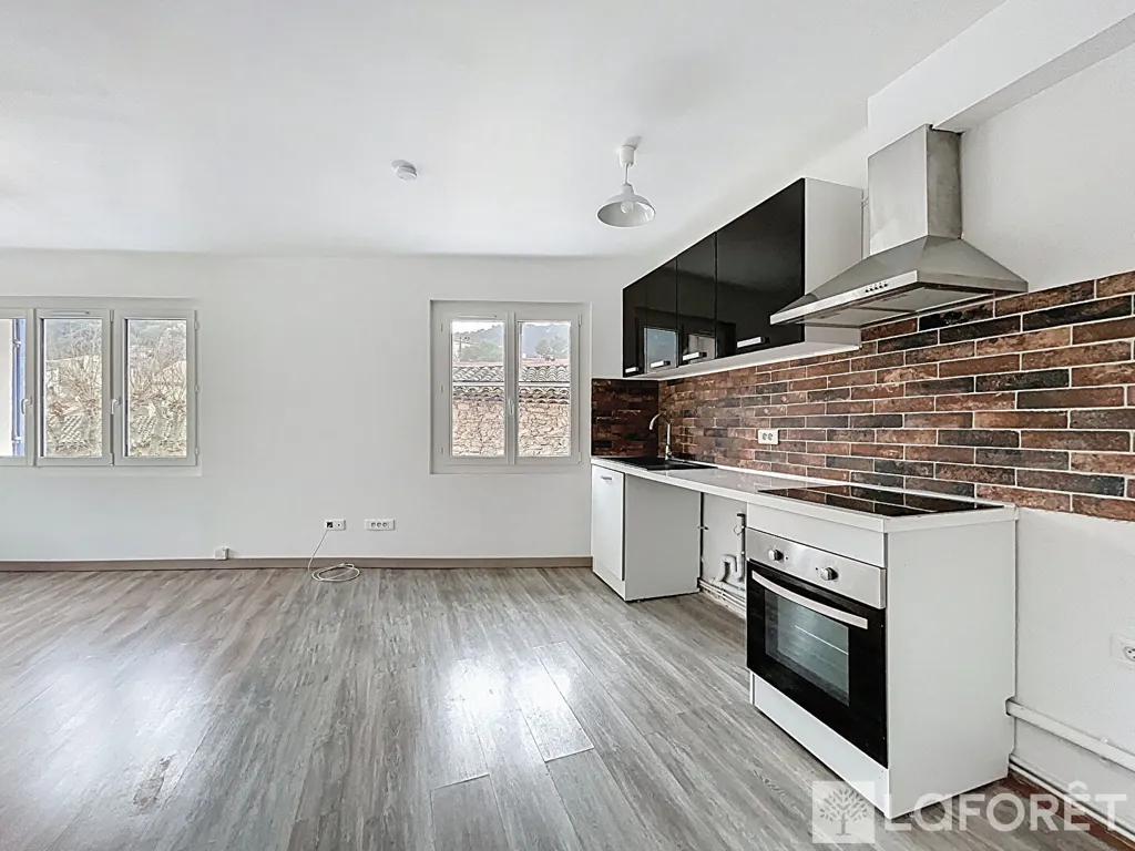 Cuisine - Appartement Récent au Calme au Luc-en-Provence