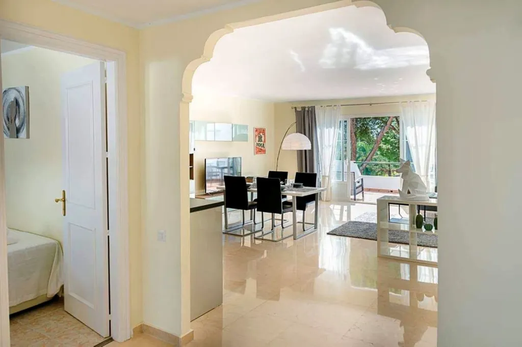 Söögituba - Penthouse with Pool View in Estepona
