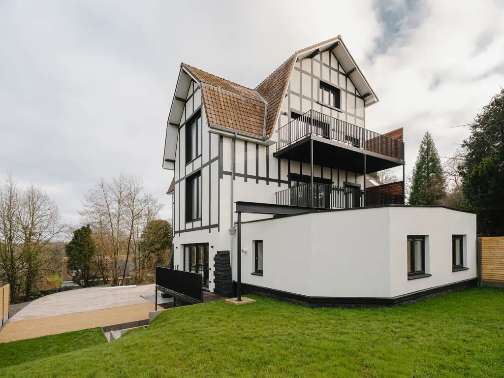 Välivaade - Renovated Apartment with Lake View in Genval