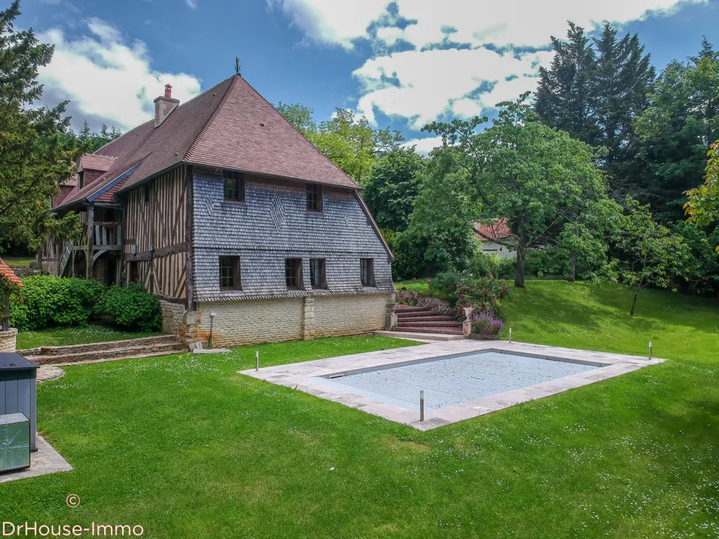 Bassein - Traditional House with Pool in Cambremer