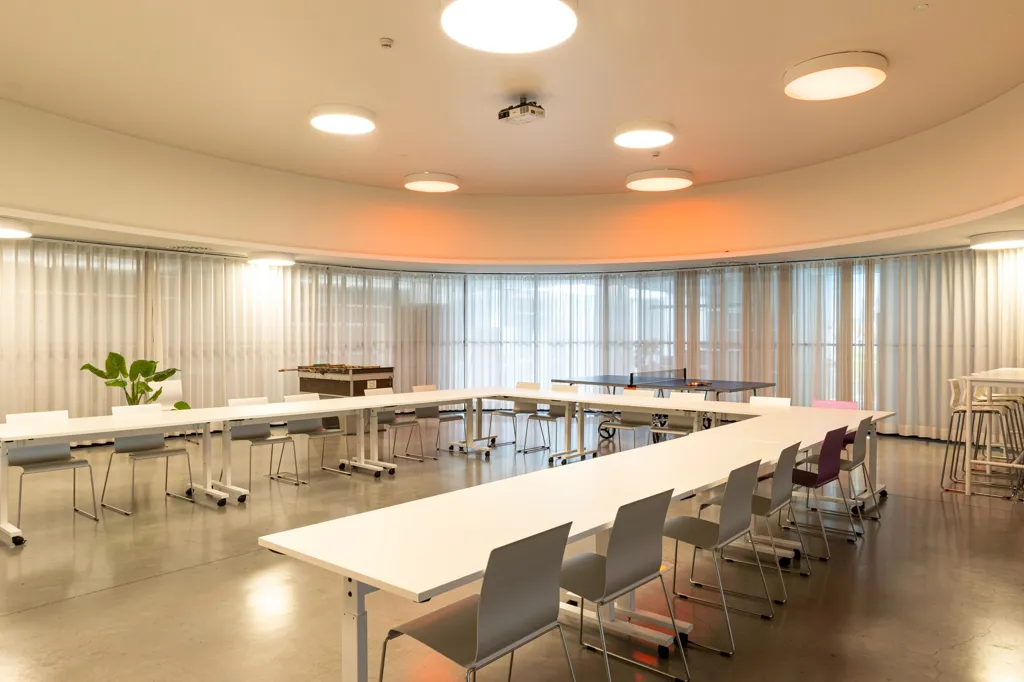 Salle à manger - Rooftop Bureau Moderne à Harelbeke