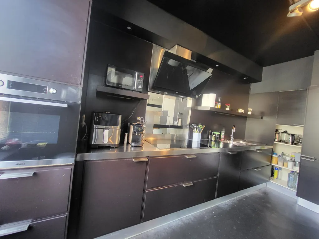 Cuisine - Appartement 2 Chambres à Schaerbeek avec Parking Optionnel