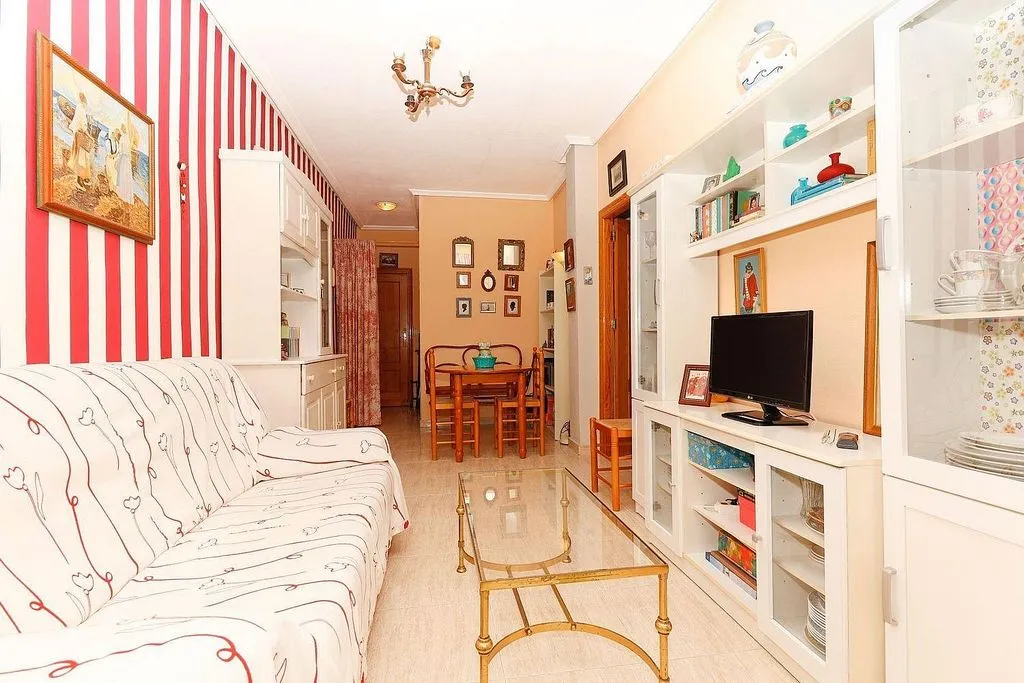 Elutuba - Apartment with Terrace in Torrevieja Centre
