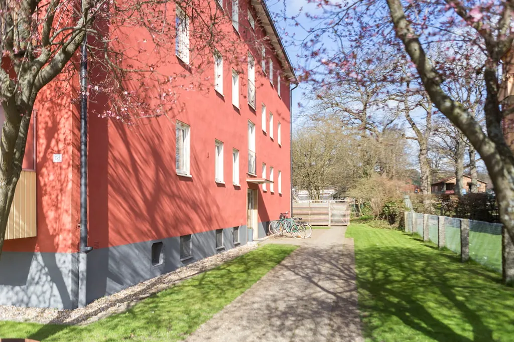 Exterior - 2-Bedroom Flat with South-Facing Balcony in Sölvesborg