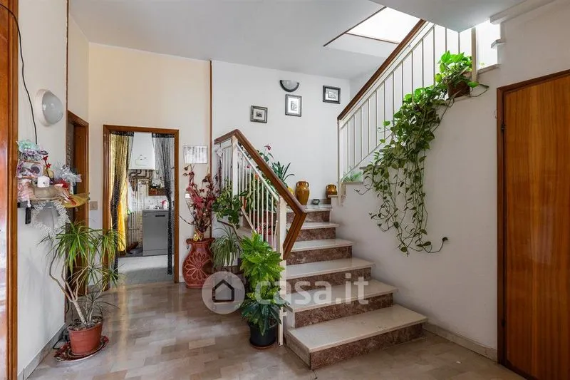 Toad - Triplex with Private Garden in Lugo