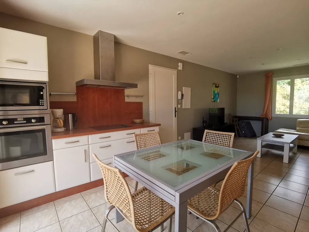 Cuisine - Propriété avec 4 Gîtes et Piscine à Béziers