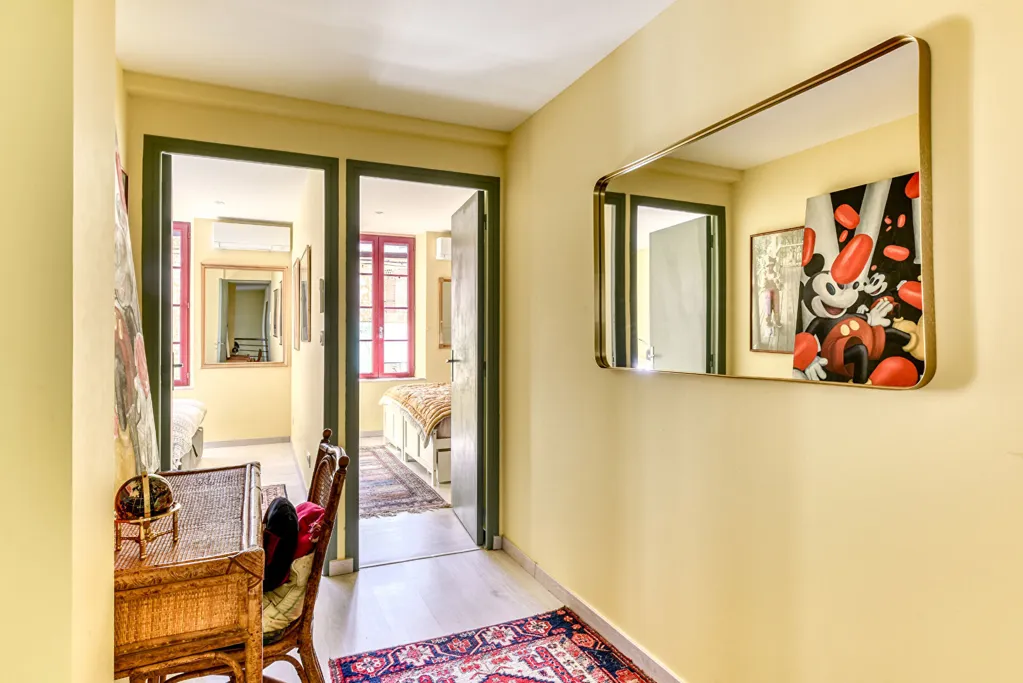 Esik - Renovated House with Terrace in Fleury-d'Aude