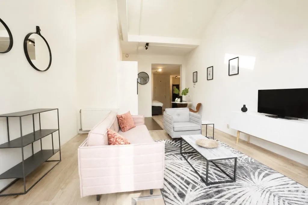 1-toaline korter asukohas Rotterdam