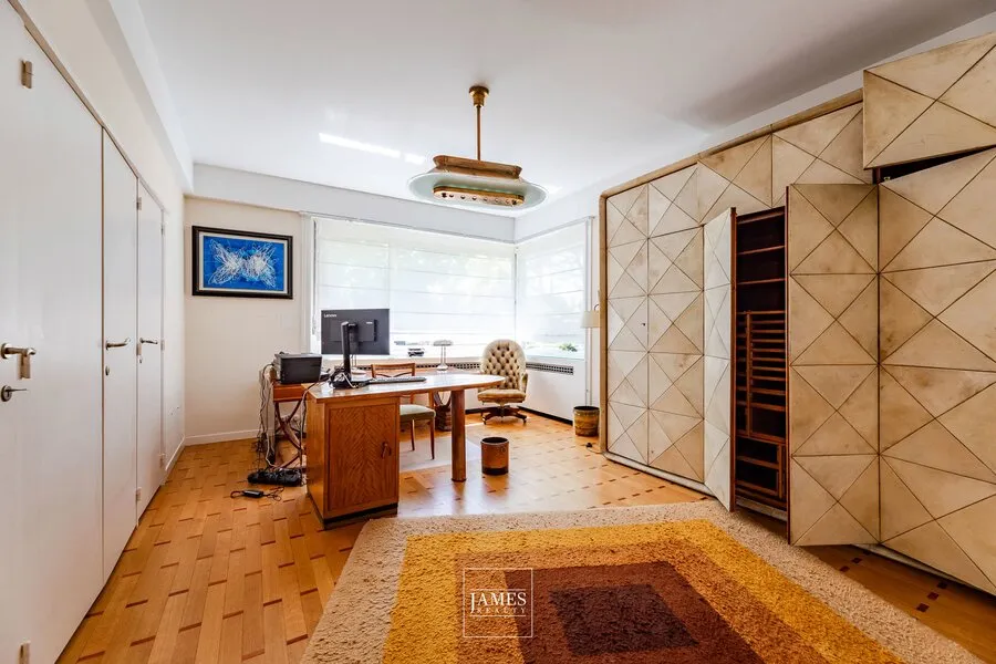 Kabinet - Art Deco Villa in Uccle's Observatoire District