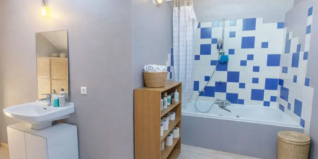 Bagni - Complex with Pool in Opprebais