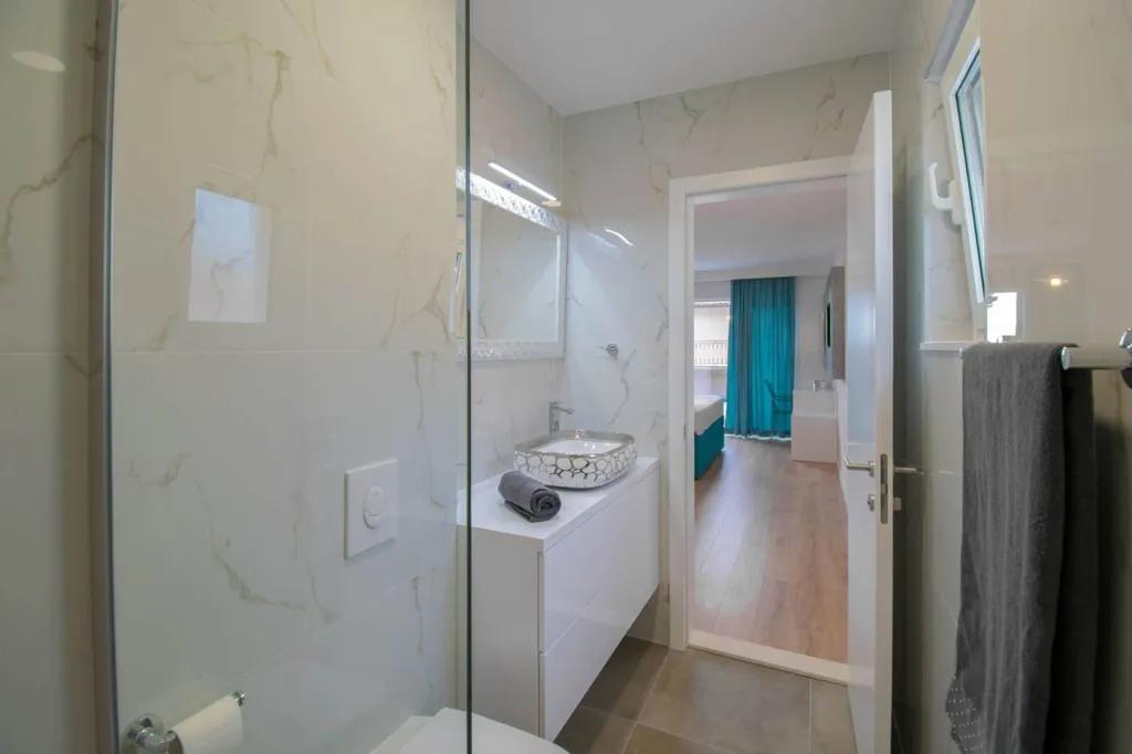 Bathrooms - New Villa with Pool in Baška Voda
