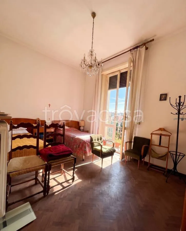 Magamistoad - Spacious Apartment with Balcony in Perugia