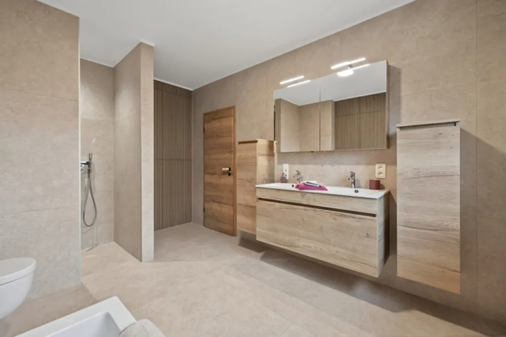 Bagni - Newly Built Eco-Friendly House with Terrace in Rocourt