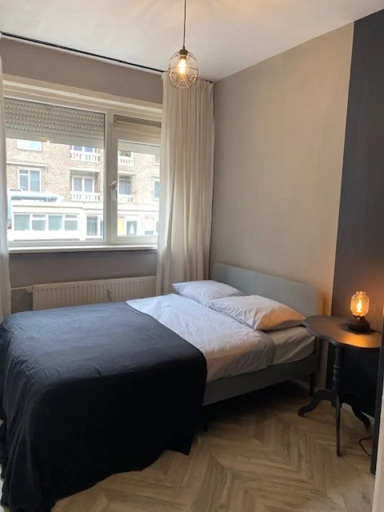 Magamistoad - Furnished Apartment with Balcony in Rotterdam Centre