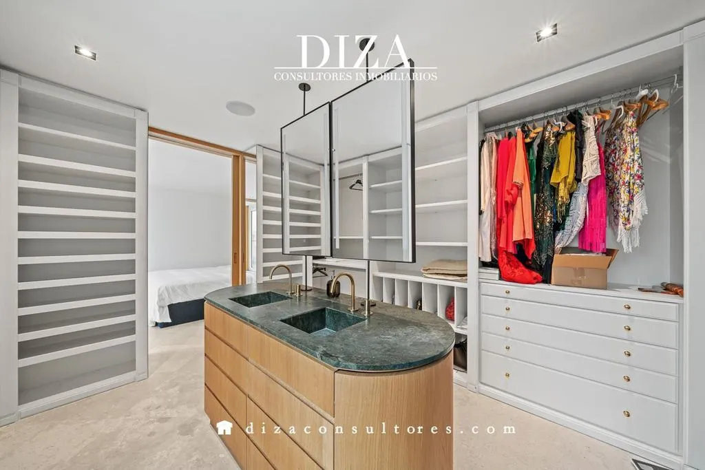Pièces - Luxury Penthouse with Pool in Madrid