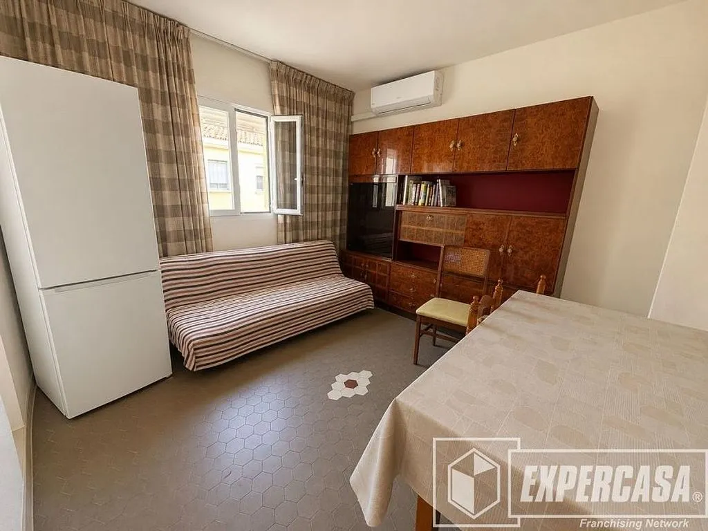 Magamistoad - Bright Apartment with East View in Manises