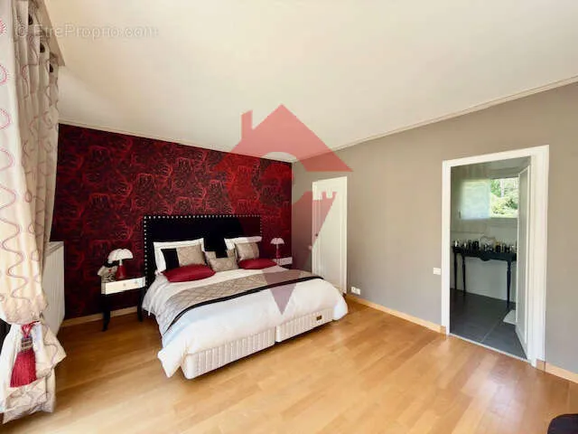 Bedrooms - Penthouse with Pool in Crespières