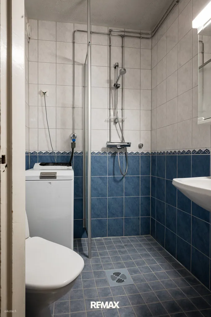 Salles de bain - Bright Apartment with Balcony in Central Lahti