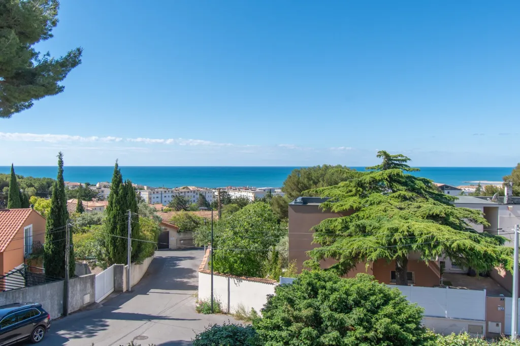 Charming Villa with Sea View in Sète