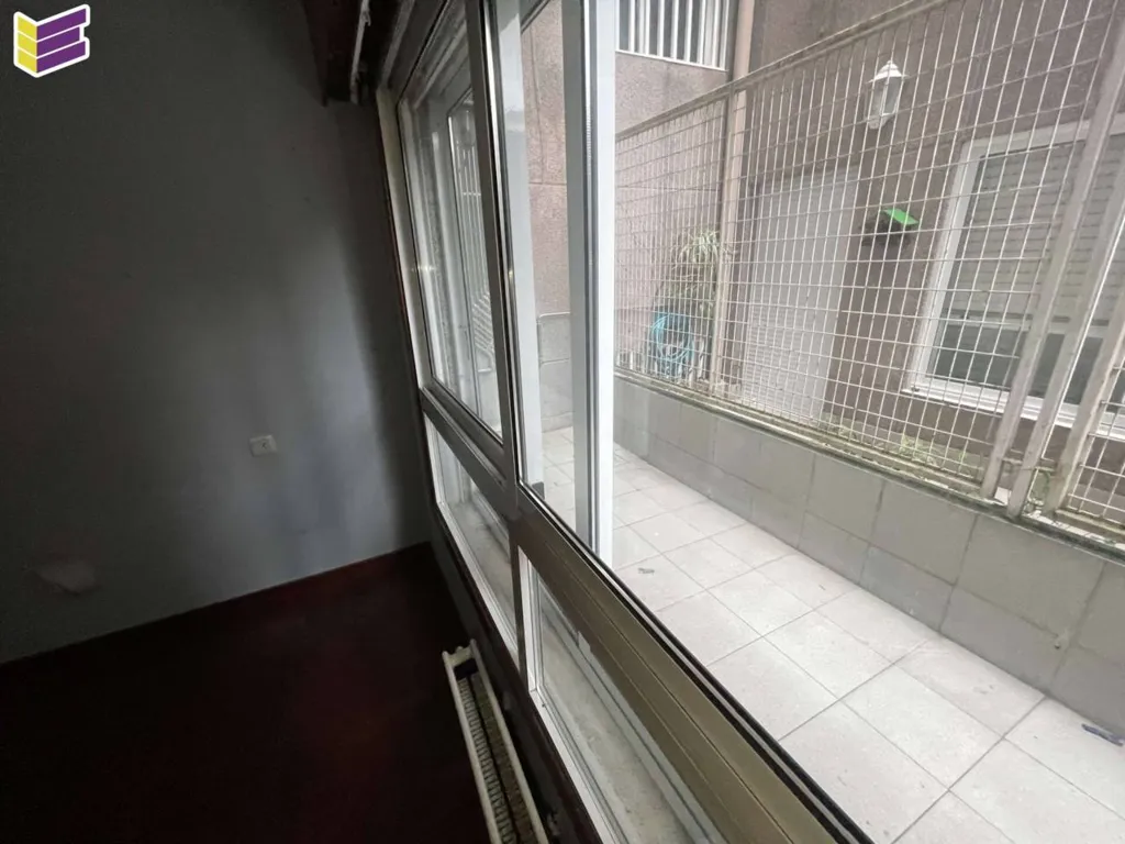 Balcon - Apartment with Large Windows in Vigo