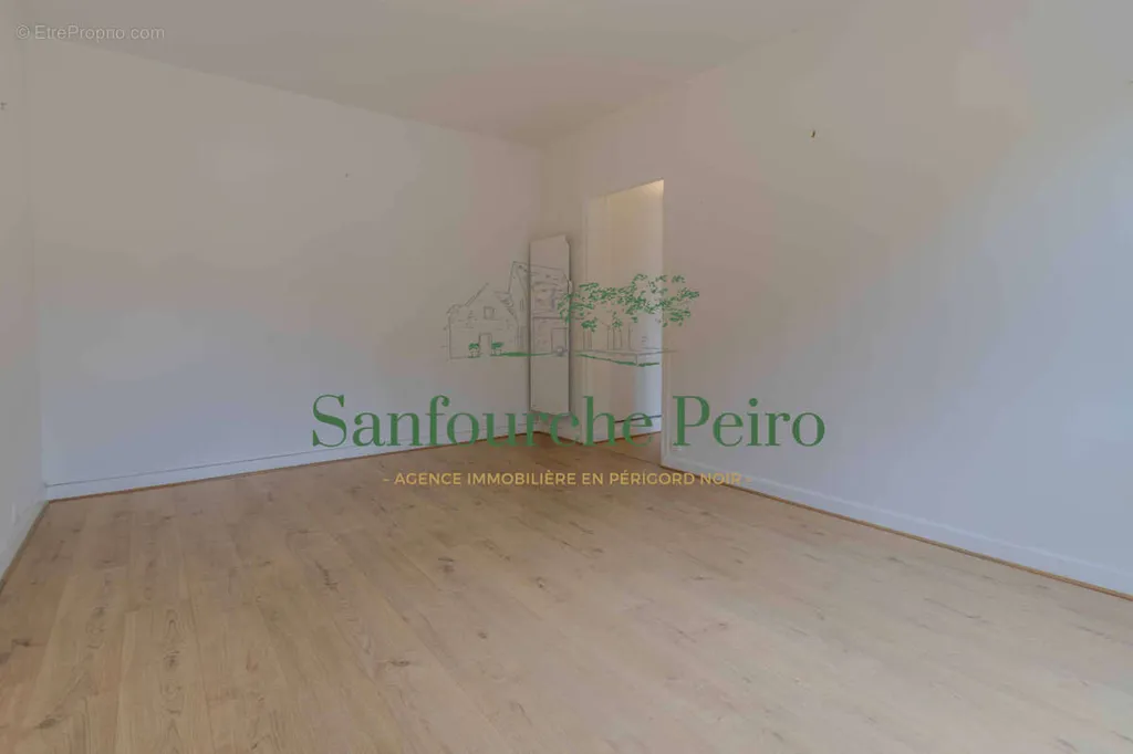 2-toaline korter asukohas Sarlat-La-Caneda