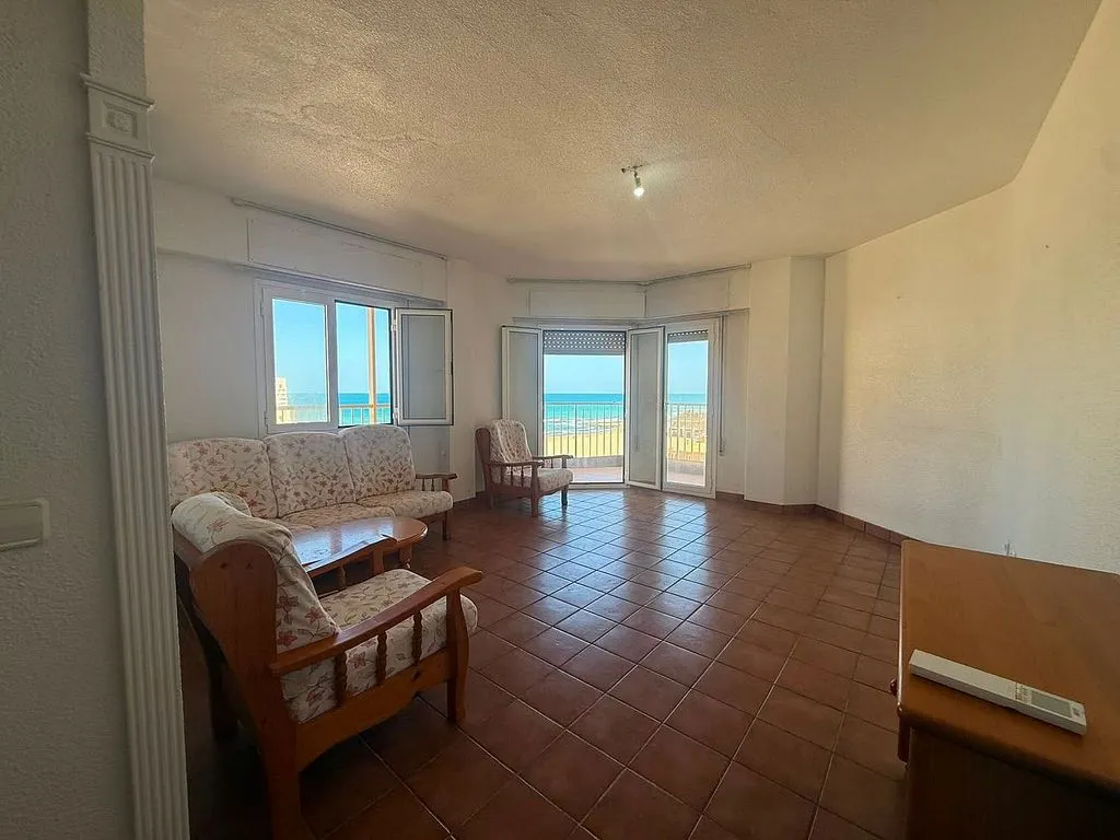 Elutuba - Penthouse with Sea View in Calle Mayor