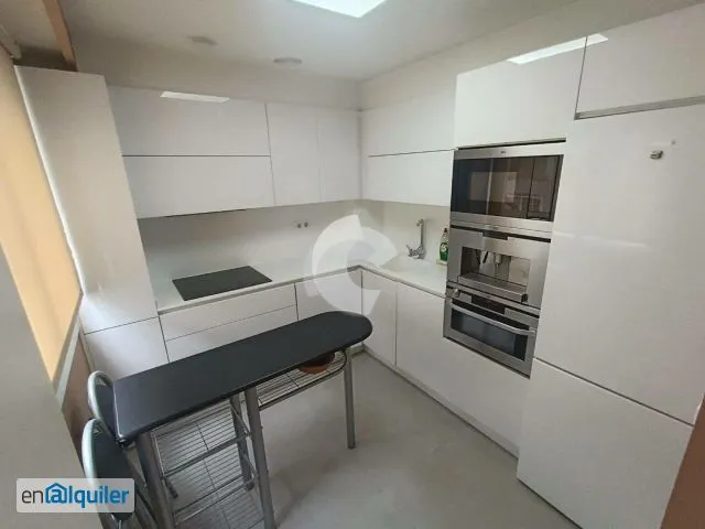Köök - Modernised Flat with Terrace in City Centre