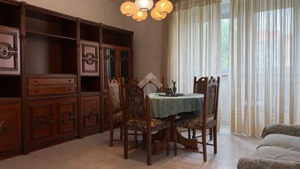 Sala da pranzo - Renovated 2-Bedroom in Gallaratese, Milan