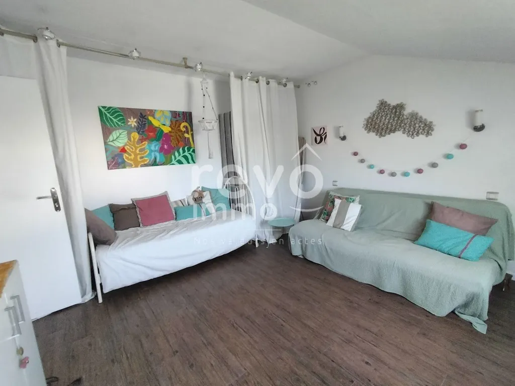 Chambres - Maison détachée rénovée avec jardin à Ste Gemmes S/Loire