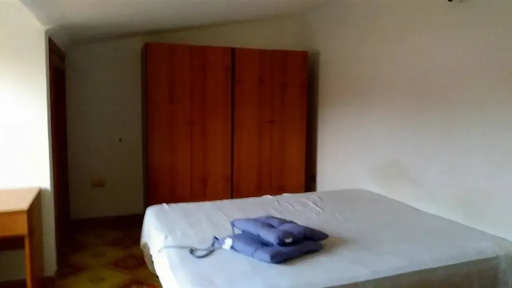 Magamistoad - Six-Room Apartment in Rende