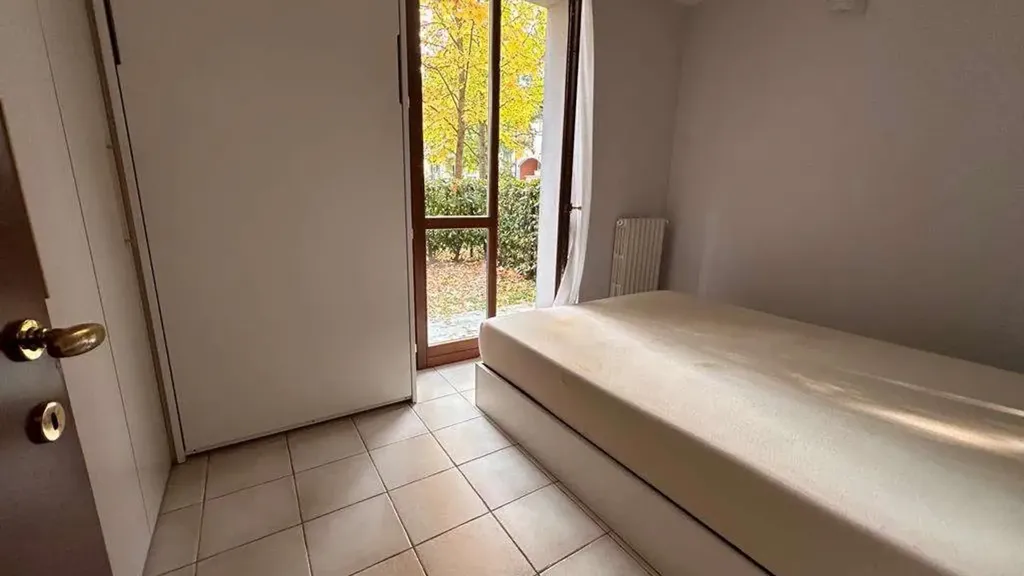 Appartement 2 pièces à IT