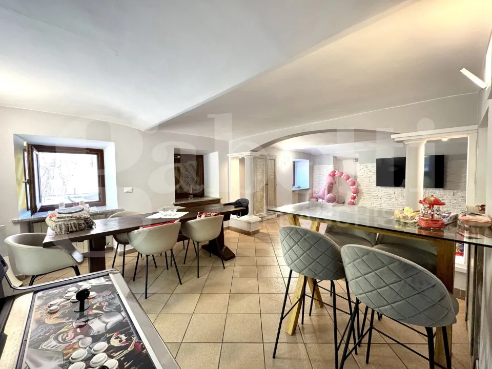 Dining Room - Rustic House with Garden in Giaveno