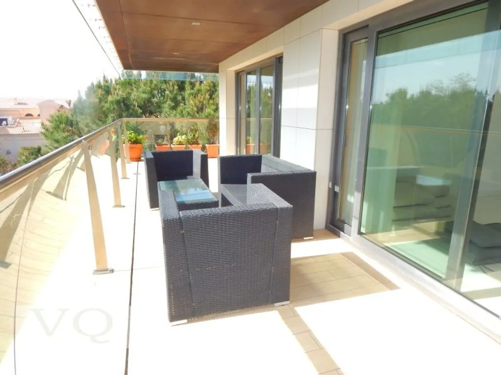 Balcon - Luxury Flat with Pool in Cascais